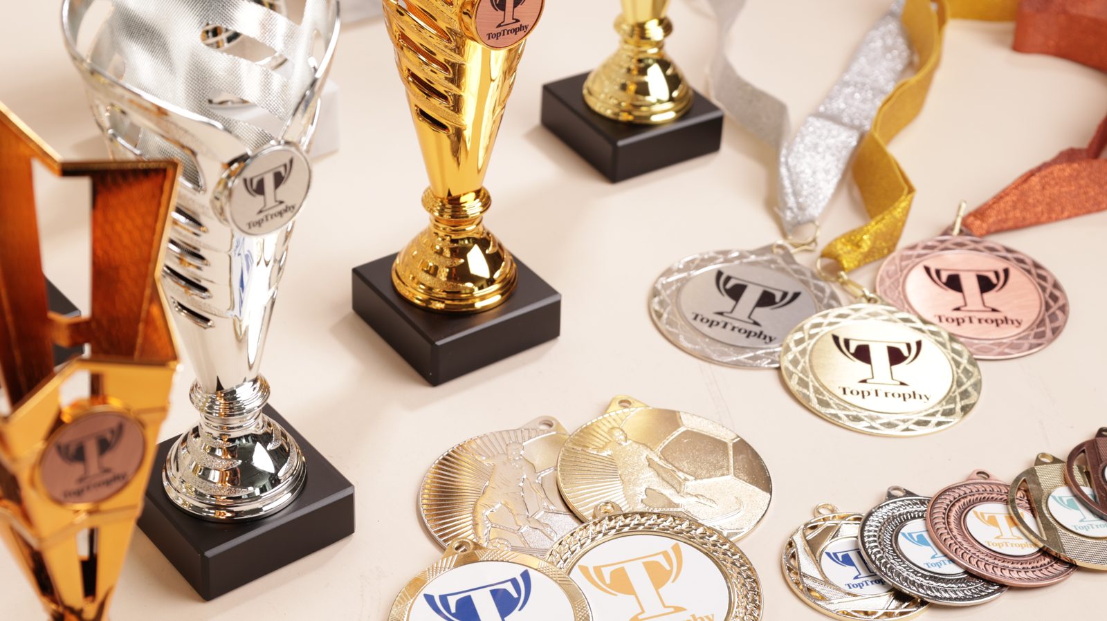 Coupes, trophées et médailles TopTrophy